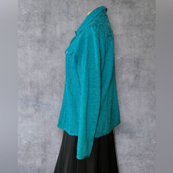 Chico’s Textured Button-Up Shirt – Size 2 - Picture 3 of 6